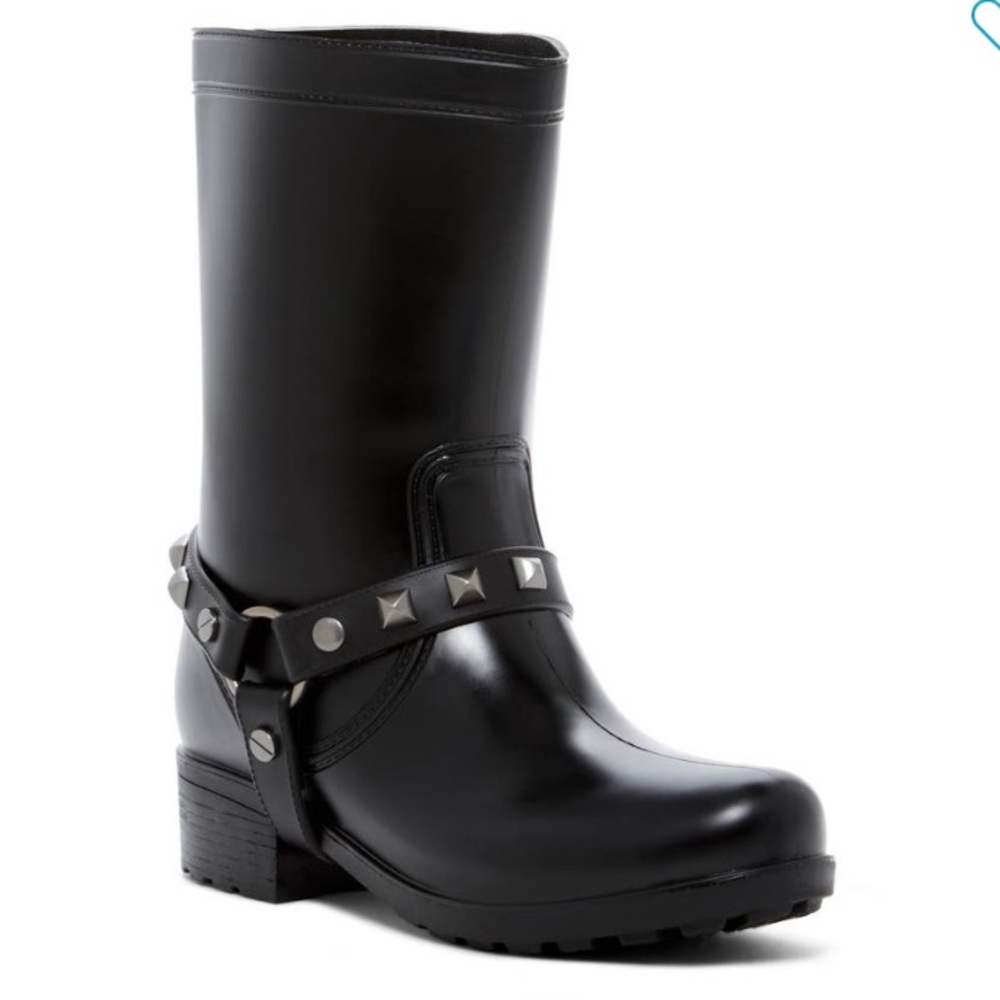 NEW Dirty Laundry Studded Rain Boot